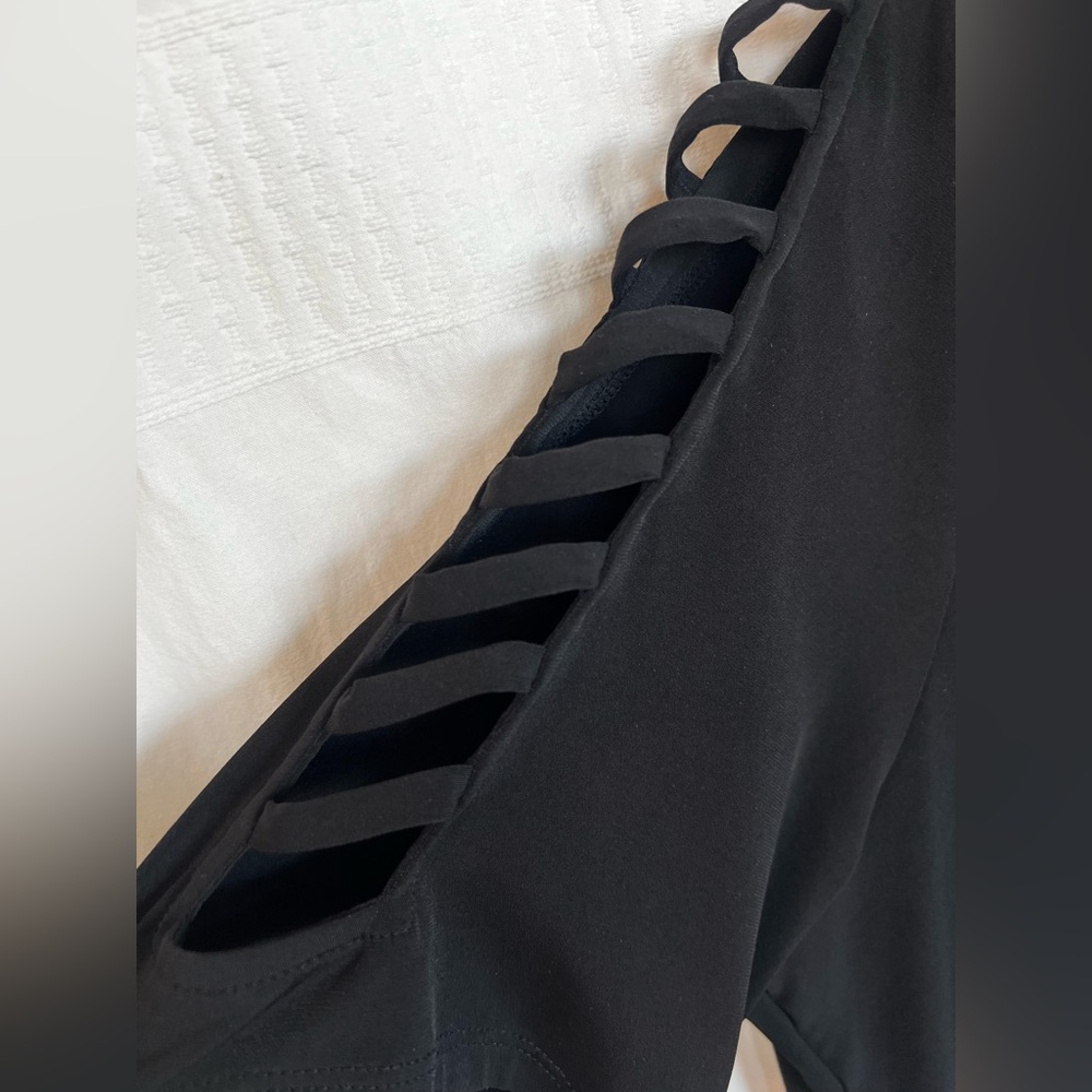 🖤 Michael Kors Black Ladder Sleeve Top – Women’s 3X 🖤 - Picture 4 of 8